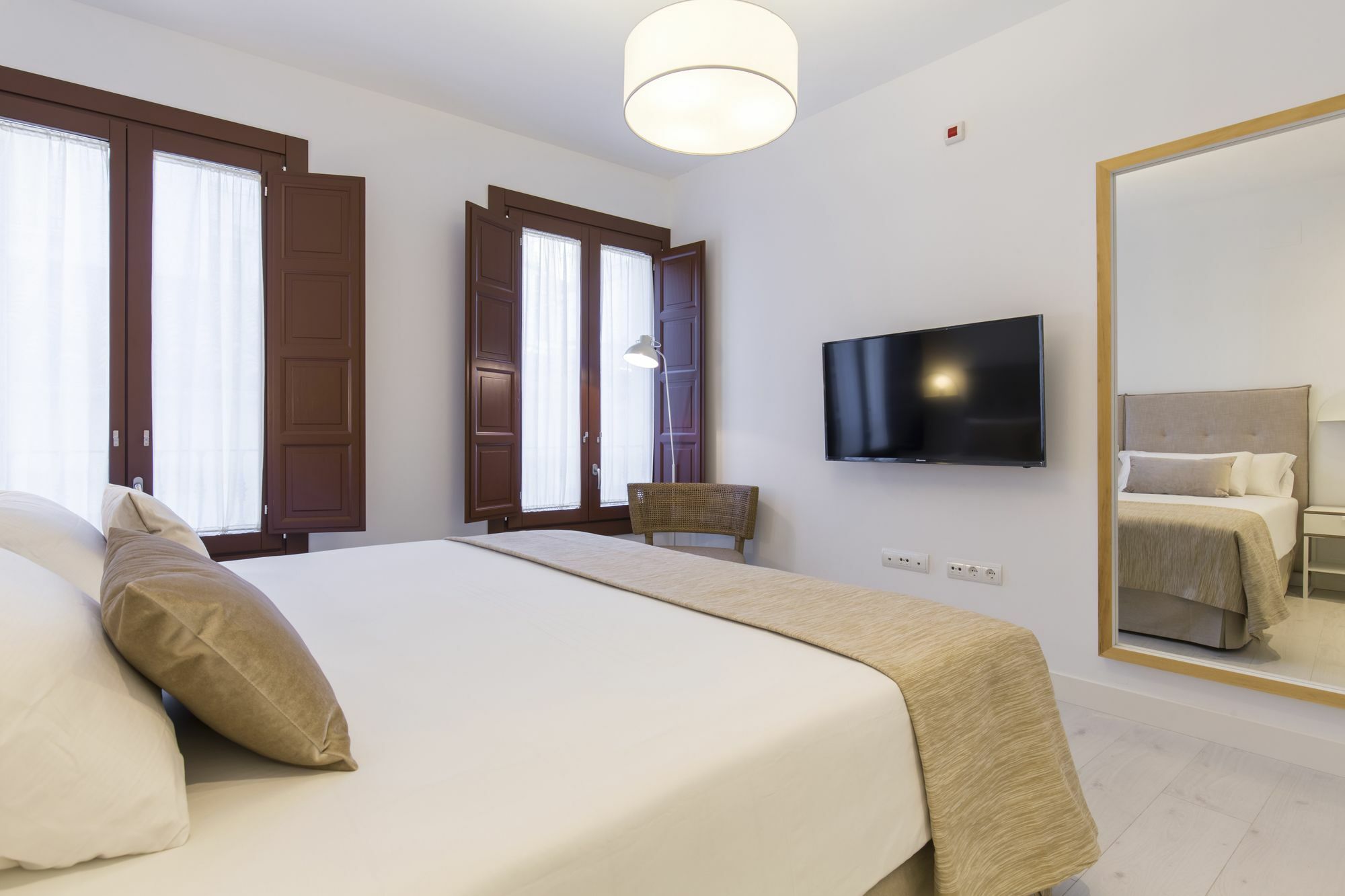 Shine Alcaiceria Aparthotel Granada Kültér fotó